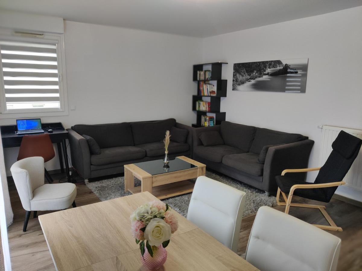 Apartament App 5 Pers, Parking, 3Mn Rer A, 40 Mn Du Centre De Paris, Cergy Le Haut Zewnętrze zdjęcie