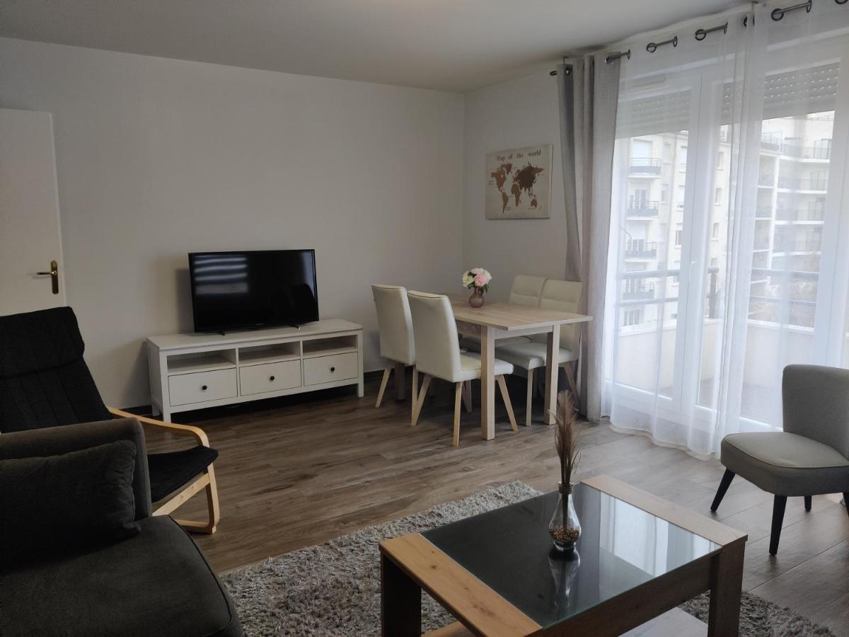 Apartament App 5 Pers, Parking, 3Mn Rer A, 40 Mn Du Centre De Paris, Cergy Le Haut Zewnętrze zdjęcie
